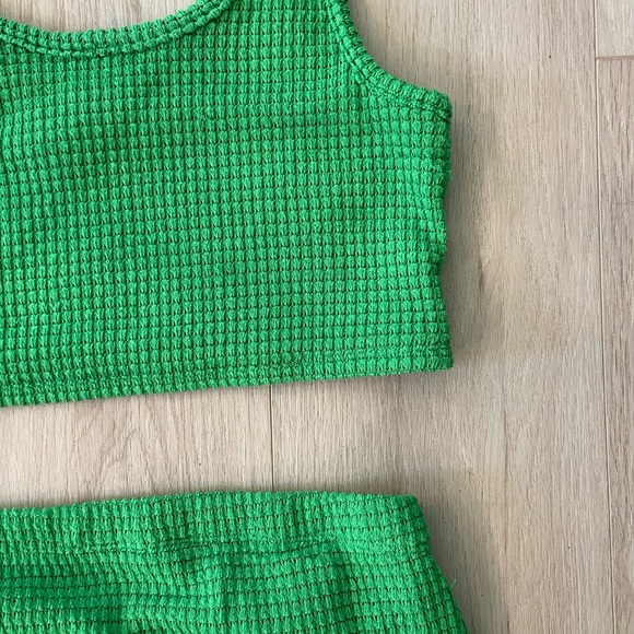 H&M Maternity Set - Picture 2 of 2